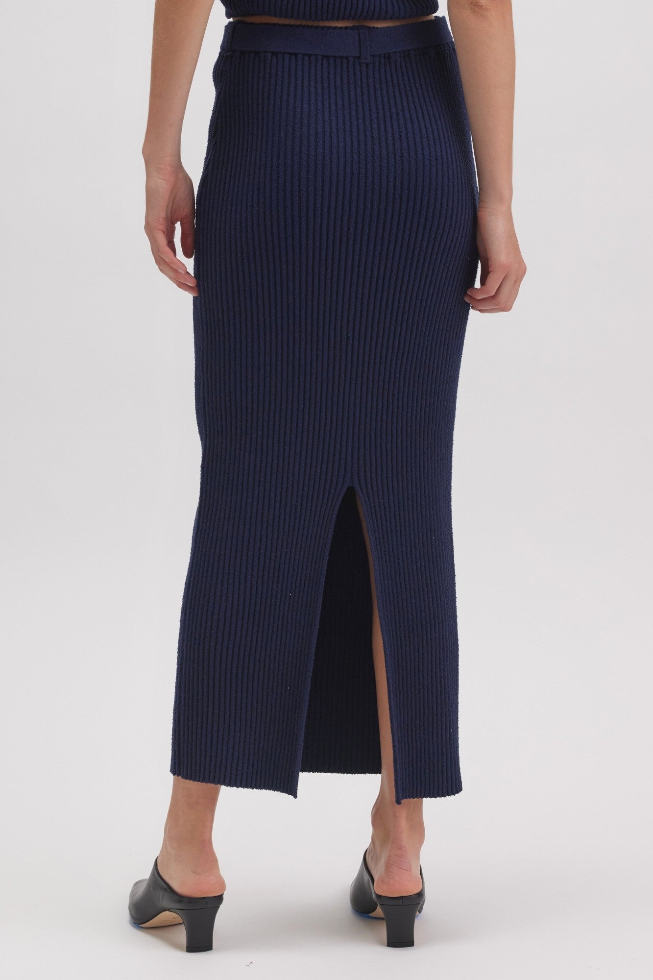 The Minimalist Ribbed Maxi Skirt