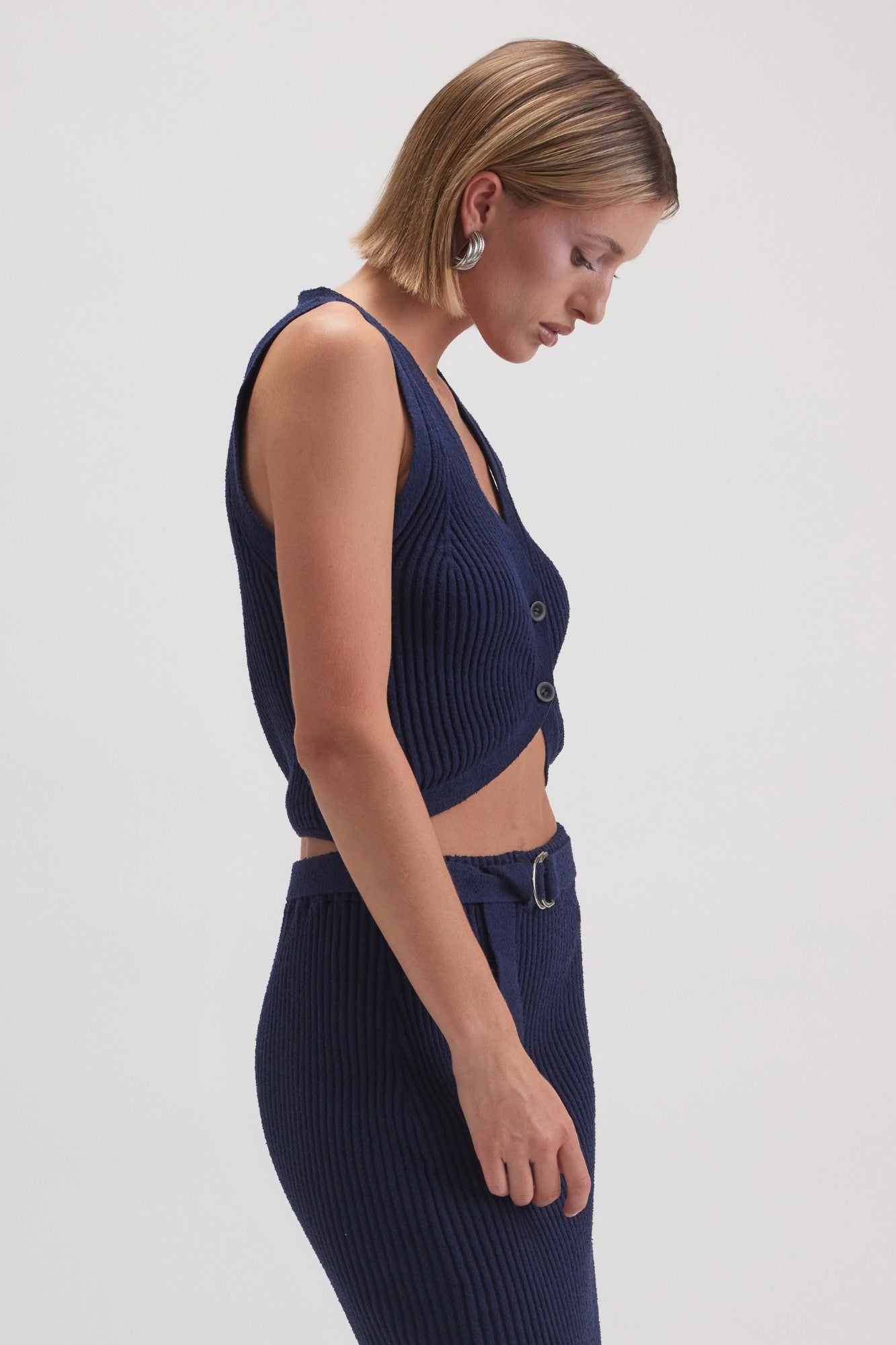 The Minimalist Ribbed Crop Vest